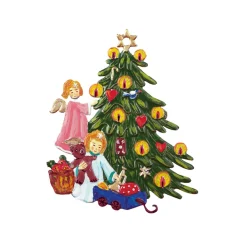Christmas Tree With Angels